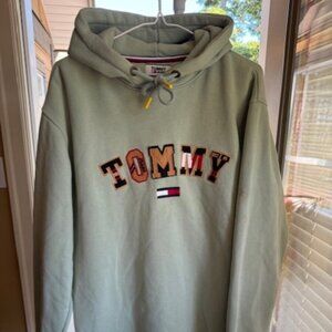 Embossed Tommy Hilfiger Hoodie